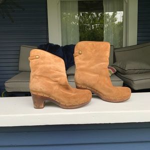 Ugg Clog Boots